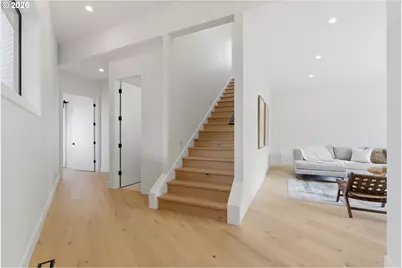 6233 SW Hamilton Way, Portland, OR 97221 - Photo 33