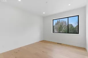 6233 SW Hamilton Way, Portland, OR 97221 - Photo 37