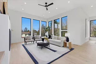 6233 SW Hamilton Way, Portland, OR 97221 - Photo 11