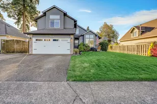 16195 SE Lillian Ct, Milwaukie, OR 97267 - Photo 1