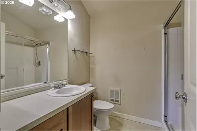 1923 NE 50th Way, Hillsboro, OR 97124 - Photo 21