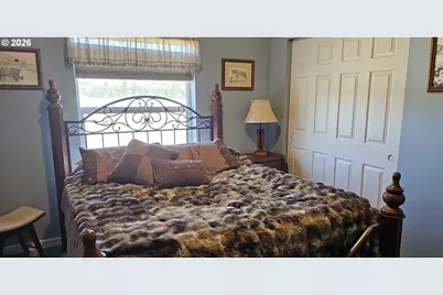 220 Wild River Dr, Roseburg, OR 97470 - Photo 21
