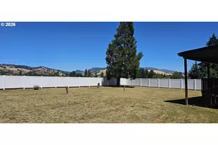 220 Wild River Dr, Roseburg, OR 97470 - Photo 43