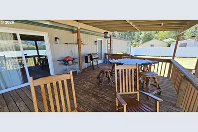 220 Wild River Dr, Roseburg, OR 97470 - Photo 45