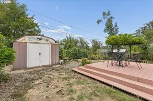 8221 NE Alberta St, Portland, OR 97220 - Photo 27