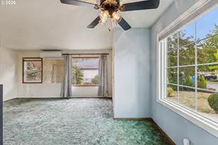 8221 NE Alberta St, Portland, OR 97220 - Photo 9