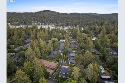 3884 Lake Grove Ave, Lake Oswego, OR 97035 - Photo 33