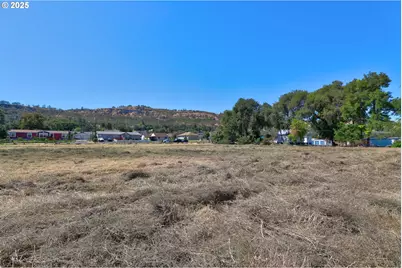 702 Myrtle St, The Dalles, OR 97058 - Photo 13