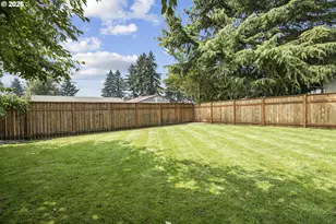 1001 N Broadway St, Estacada, OR 97023 - Photo 39