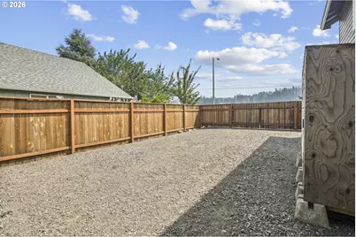 1001 N Broadway St, Estacada, OR 97023 - Photo 35