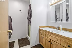 1001 N Broadway St, Estacada, OR 97023 - Photo 25