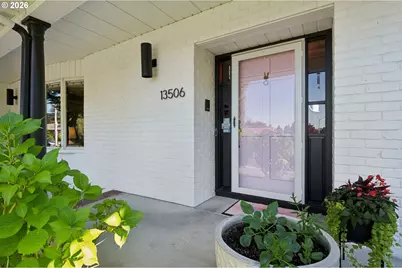 13506 NE Hassalo St, Portland, OR 97230 - Photo 3