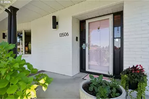 13506 NE Hassalo St, Portland, OR 97230 - Photo 3