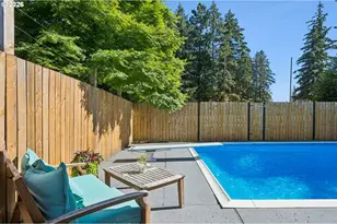 13506 NE Hassalo St, Portland, OR 97230 - Photo 31