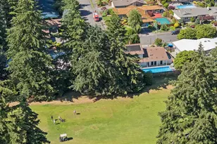 13506 NE Hassalo St, Portland, OR 97230 - Photo 33