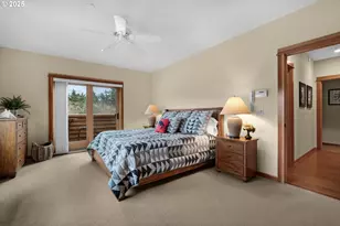 123 S Hemlock St, Cannon Beach, OR 97110 - Photo 33