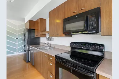 3970 N Interstate Ave #301, Portland, OR 97227 - Photo 13