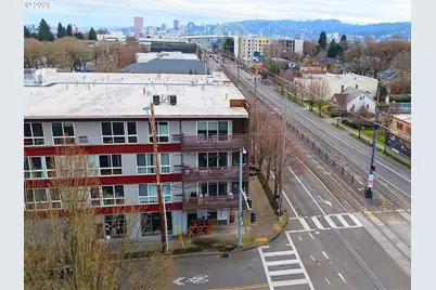 3970 N Interstate Ave #301, Portland, OR 97227 - Photo 37