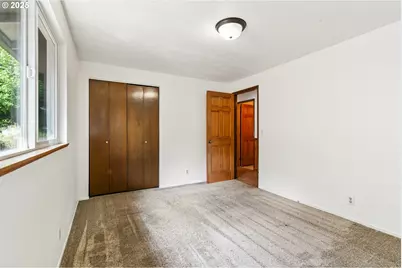 810 Birch St, Junction City, OR 97448 - Photo 11