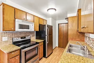 810 Birch St, Junction City, OR 97448 - Photo 7