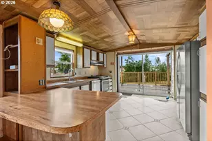 12261 N Westshore Dr, Portland, OR 97217 - Photo 7
