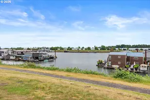 12261 N Westshore Dr, Portland, OR 97217 - Photo 23