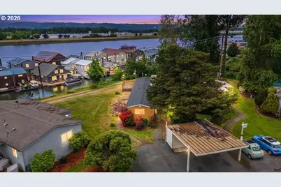 12261 N Westshore Dr, Portland, OR 97217 - Photo 1
