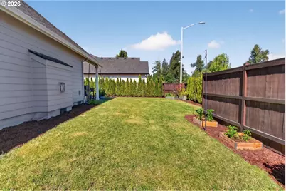 1020 S 33rd St, Springfield, OR 97478 - Photo 37