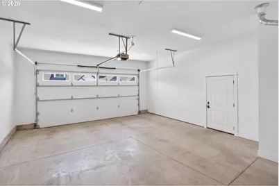 1020 S 33rd St, Springfield, OR 97478 - Photo 33