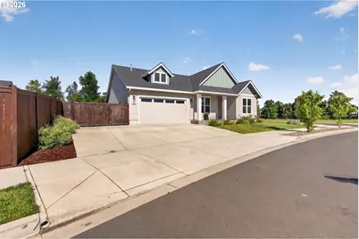 1020 S 33rd St, Springfield, OR 97478 - Photo 5