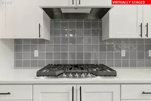 10536 SE Heritage Rd, Happy Valley, OR 97086 - Photo 19