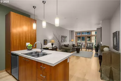 1130 NW 12th Ave #412, Portland, OR 97209 - Photo 3