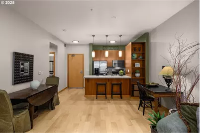 1130 NW 12th Ave #412, Portland, OR 97209 - Photo 13