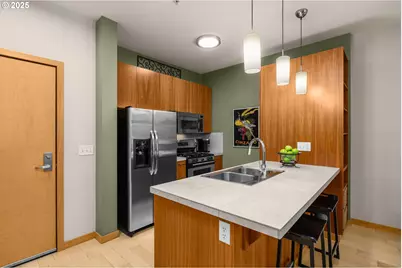 1130 NW 12th Ave #412, Portland, OR 97209 - Photo 9