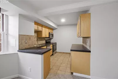 410 NW 18th Ave #007, Portland, OR 97209 - Photo 13