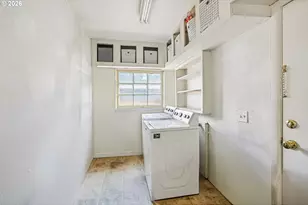 6018 SE 122nd Ave SE, Portland, OR 97236 - Photo 21