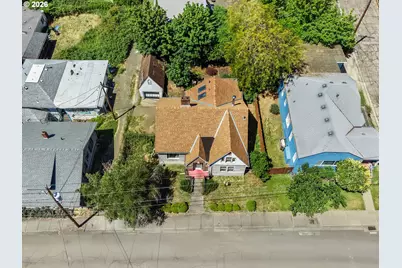 1426 SE Douglas Ave, Roseburg, OR 97470 - Photo 35