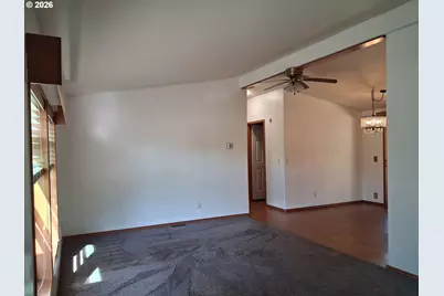 1655 S Elm St #522, Canby, OR 97013 - Photo 9