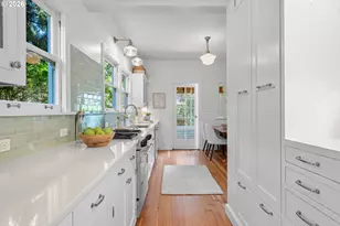2744 NE 16th Ave, Portland, OR 97212 - Photo 7