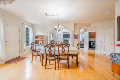 5065 Barnes Ct, Salem, OR 97306 - Photo 17
