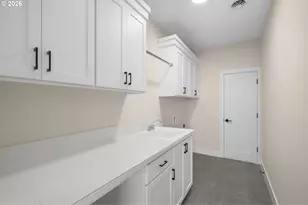 13172 NW Carson Rd, Portland, OR 97229 - Photo 17