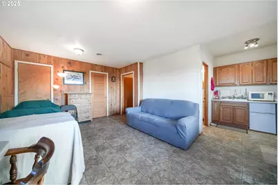 674 Pacific View Dr, Yachats, OR 97498 - Photo 37