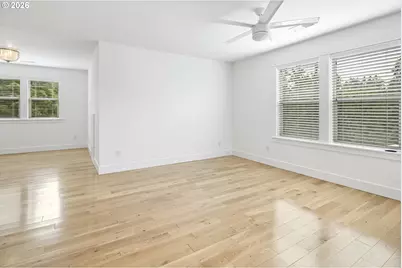 3785 SW Caldew St, Portland, OR 97219 - Photo 15