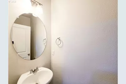 2220 SE 16th St, Gresham, OR 97080 - Photo 11