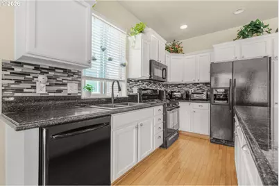 15866 SW Cherrywood Ln, Portland, OR 97224 - Photo 11