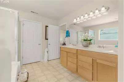 15866 SW Cherrywood Ln, Portland, OR 97224 - Photo 19