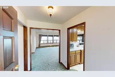 15604 Napa Ln, Brookings, OR 97415 - Photo 9