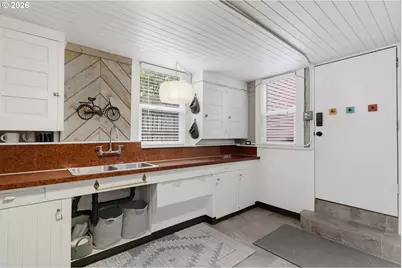514 NE Going St, Portland, OR 97211 - Photo 27