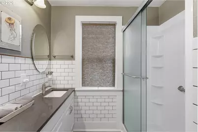 514 NE Going St, Portland, OR 97211 - Photo 21