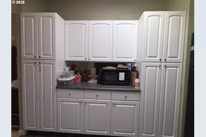 4808 SE 134th Dr, Portland, OR 97236 - Photo 9